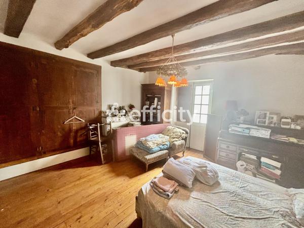 Maison
         3 pièces
        - 71 m² 59 900 € *