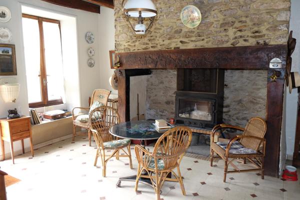 Maison à VIGEOIS, 19410 - 7 pièces 181m²