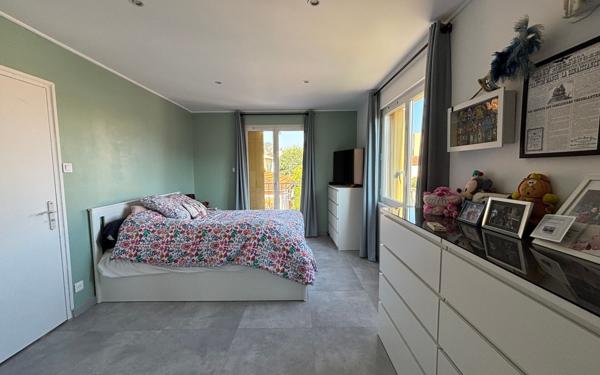 Maison à vendre    6 pièces • 115 m2 Toulon