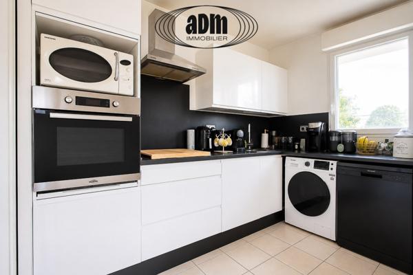 Appartement 3 pièce(s) 2 chambre(s) 65 m²