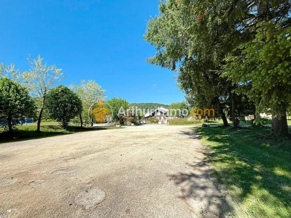 Vente Fonds de commerce 5 pièces 440 m2 à Bourgoin-Jallieu