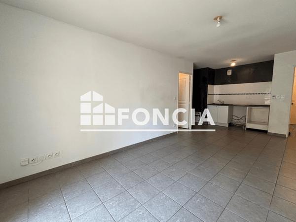 Location Appartement 3 pièces 61.86 m² - 3 AVENUE GENERAL CARMILLE La Seyne Sur Mer 83500