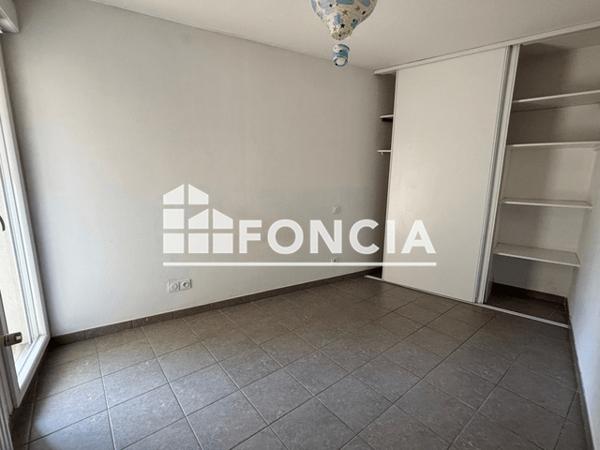 Location Appartement 3 pièces 61.86 m² - 3 AVENUE GENERAL CARMILLE La Seyne Sur Mer 83500