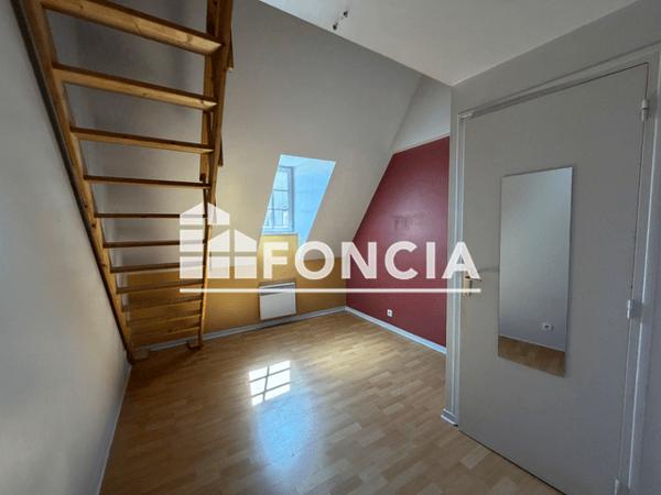 Location Appartement 2 pièces 50.13 m² - 1 RUE DE L'OURS ROUGE Chartres 28000