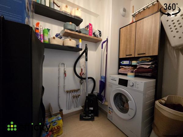 Appartement
         3 pièces
        - 64 m² Exclusivité 236 000 € *