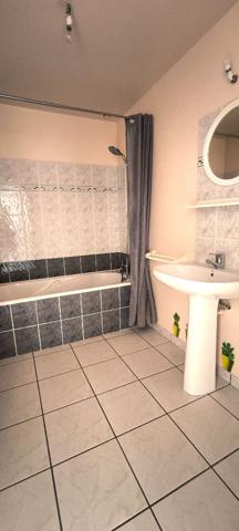 Appartement Péaule 3 pièce(s) 65.7 m2