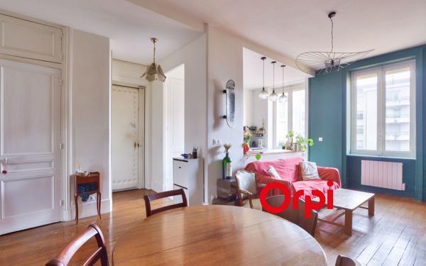 Appartement à vendre    2 pièces • 60 m2 Oullins