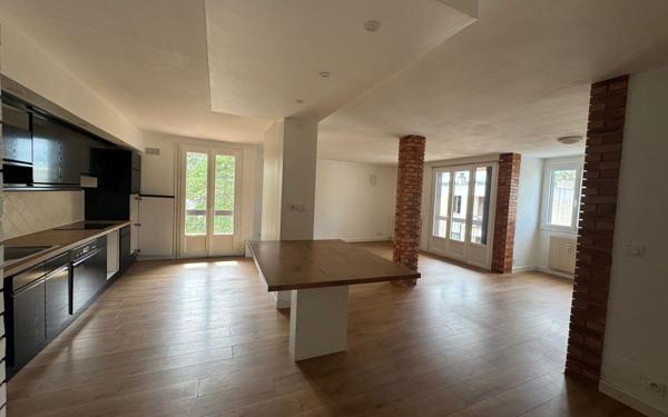 Appartement à louer    4 pièces • 90 m2 Saint-Marcellin