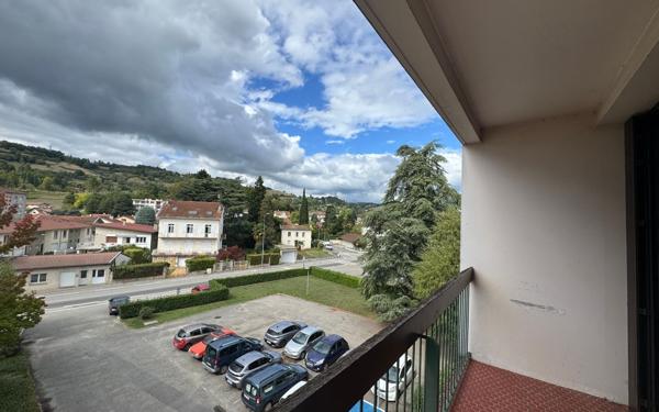 Appartement à louer    4 pièces • 90 m2 Saint-Marcellin