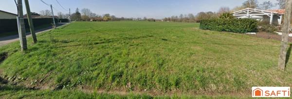 Terrain coeur de village