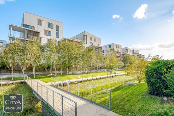 Appartement à vendre 3 pièces 72.8m² Tours (37200)