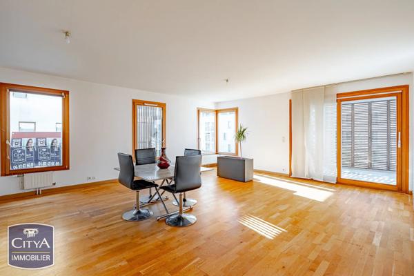 Appartement à vendre 3 pièces 72.8m² Tours (37200)