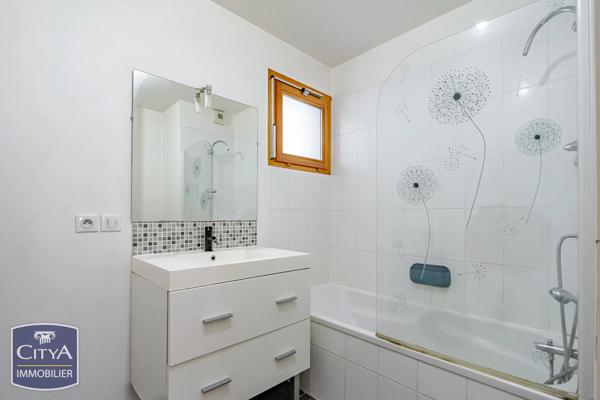 Appartement à vendre 3 pièces 72.8m² Tours (37200)