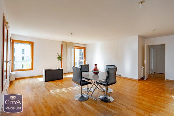 Appartement à vendre 3 pièces 72.8m² Tours (37200)