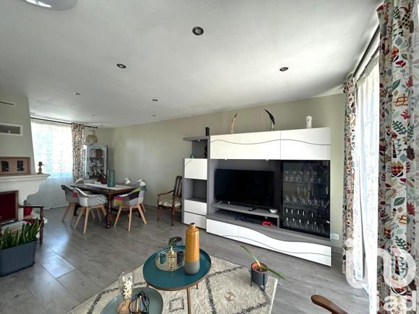 Maison 6 pièces de 136 m² à Beaugency (45190)