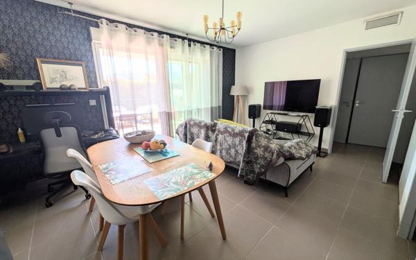 Appartement à vendre    2 pièces • 48 m2 Montfavet - Avignon