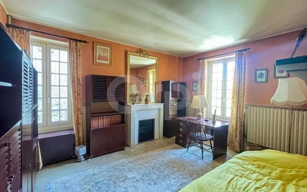 Maison à vendre    9 pièces •  Vernouillet