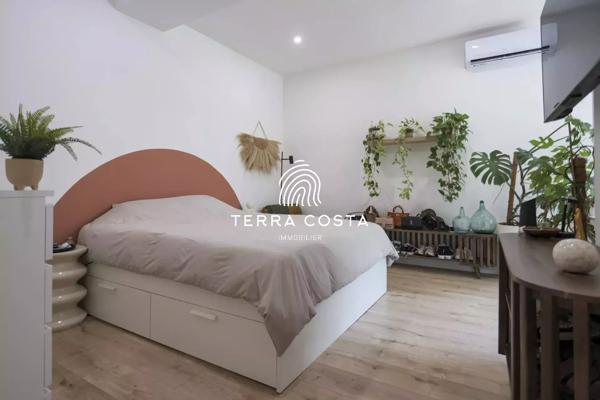 Duplex de 148 m² – Esprit maison – Jardin privatif de + 500 m²