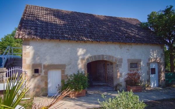 Maison à vendre    4 pièces •  Cérilly