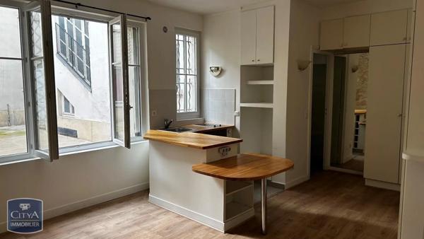 Appartement à louer 1 pièce 28.58m²