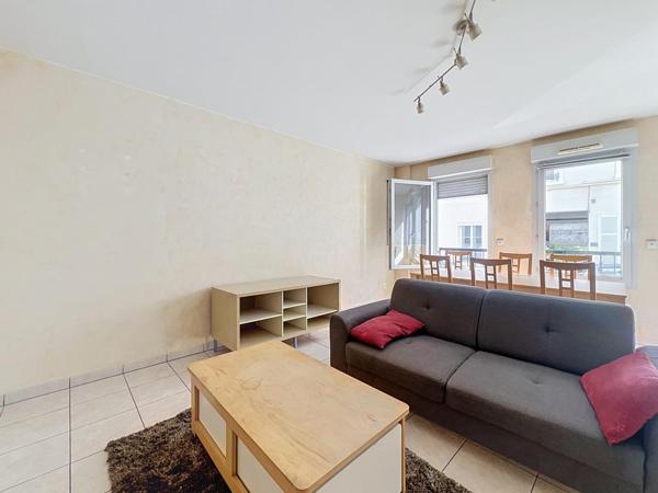 T3 – MEUBLE – 72.60 m² – GARAGE – 69009 – LYON