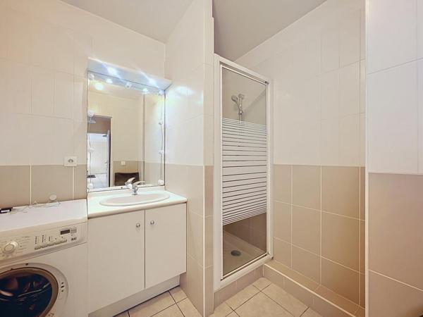 T3 – MEUBLE – 72.60 m² – GARAGE – 69009 – LYON