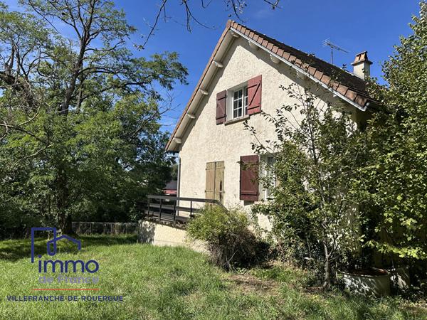 Maison 2 appartements atelier de 70 m² sur 2520 m² de terrain