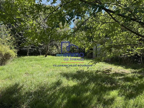 Maison 2 appartements atelier de 70 m² sur 2520 m² de terrain