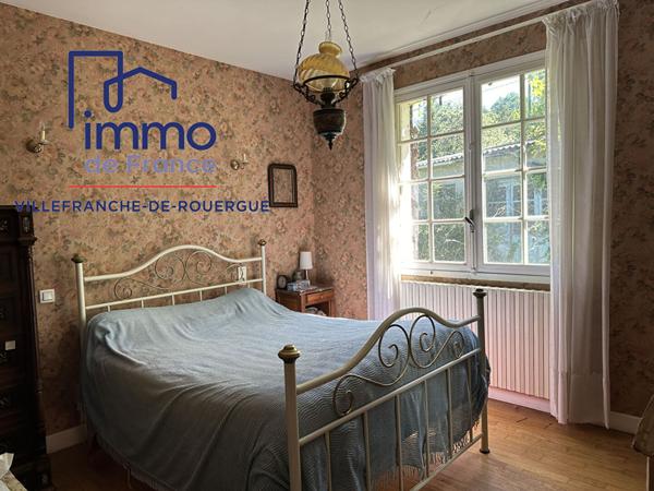 Maison 2 appartements atelier de 70 m² sur 2520 m² de terrain