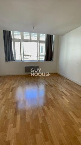 Appartement à vendre de 4 pièces de 78.49 m² avec place parking privative CENTRE VILLE EPERNAY