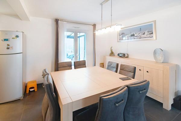 TRES BELLE MAISON INDIVIDUELLE 130M2 + VERANDA 36M2 SUR TERRAIN DE 6 ARES 70