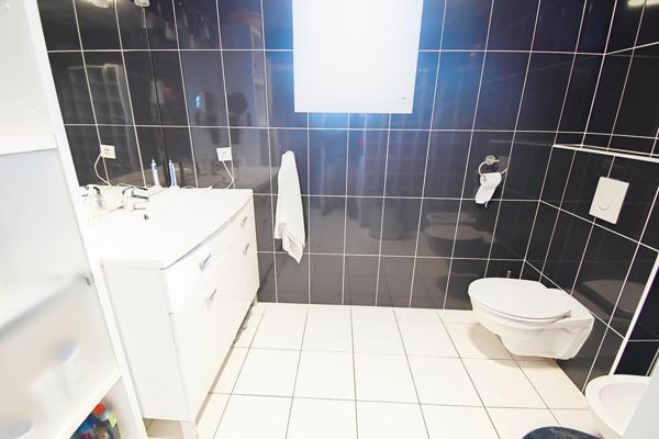 TRES BELLE MAISON INDIVIDUELLE 130M2 + VERANDA 36M2 SUR TERRAIN DE 6 ARES 70