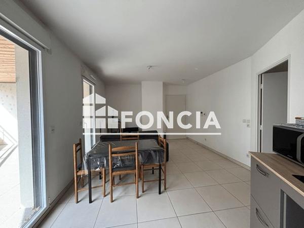 Location Appartement 3 pièces 56.7 m² - 132 AVENUE ROGER SALENGRO Villeurbanne 69100