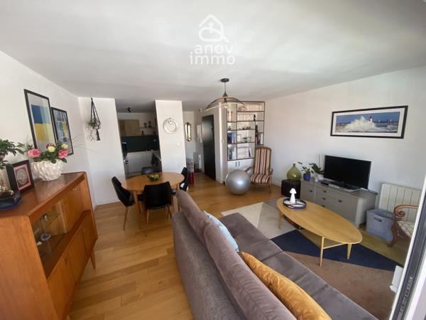 Appartement
                                                                                                                                                                                                                                                                                                                        3 pièce(s)                                                                                                                                                                                                          2 chambre(s)                                                                                                                                                                                                          59.63  m²