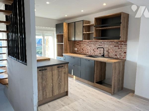 Local commercial avec appartement