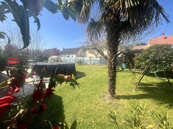 Maison à vendre |  Saint-Pantaléon-de-Larche |  5 pièces | 97 m²