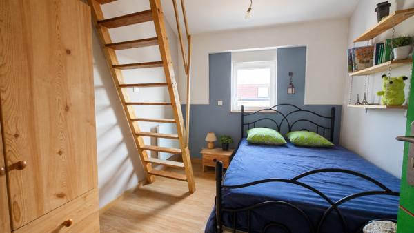 Maison
         6 pièces
        - 130 m² Exclusivité 219 000 € *