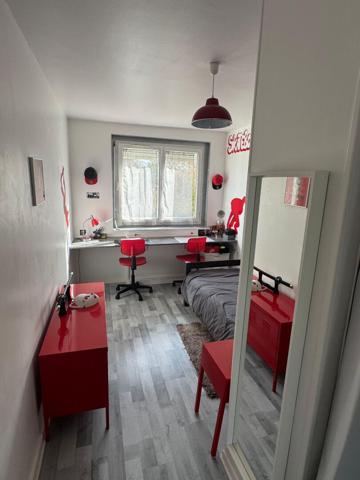 Appartement 6 pièces dans le quartier Saint Pierre