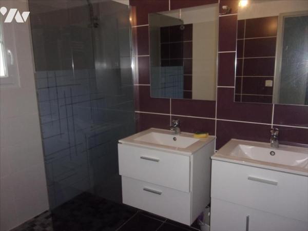 CARENTOIR, Maison familiale à vendre.