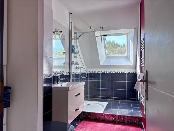 Maison à vendre 5 pièces de 202 m²