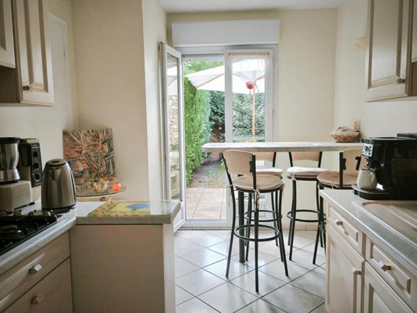 Maison 5 pieces 100m2  Montgeron - Secteur Pelouse