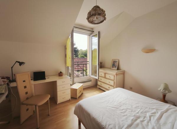 Maison 5 pieces 100m2  Montgeron - Secteur Pelouse