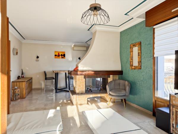 Mireval (34110) Maison 170 m2, 5 chambres, piscine, deux garages.