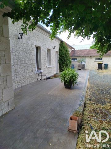 Maison à vendre 7 pièces 280 m² Saint-Germain-du-Puy