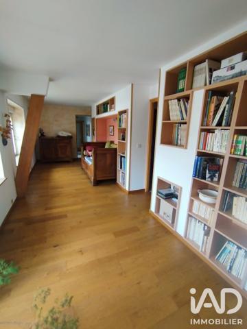 Maison à vendre 7 pièces 280 m² Saint-Germain-du-Puy