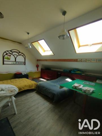 Maison à vendre 7 pièces 280 m² Saint-Germain-du-Puy