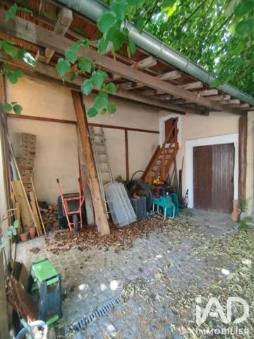 Maison à vendre 7 pièces 280 m² Saint-Germain-du-Puy