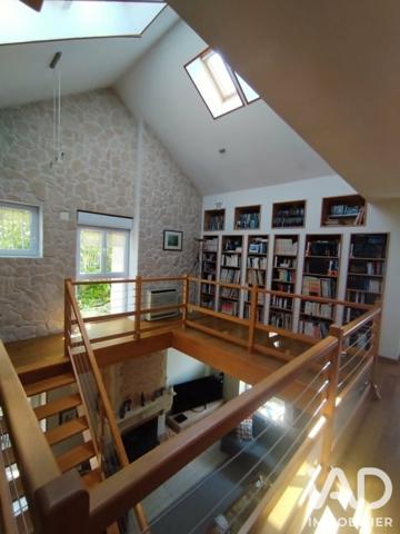 Maison à vendre 7 pièces 280 m² Saint-Germain-du-Puy