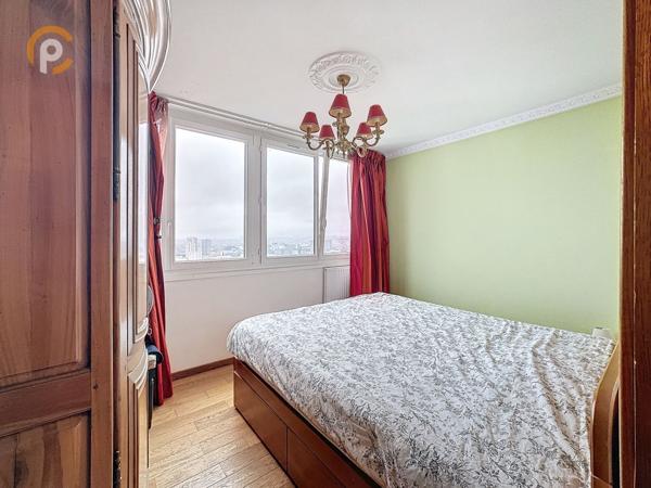 Vente Appartement96 m² - 5 Pièces - PARIS (75013)
