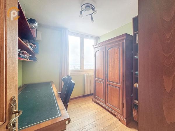 Vente Appartement96 m² - 5 Pièces - PARIS (75013)